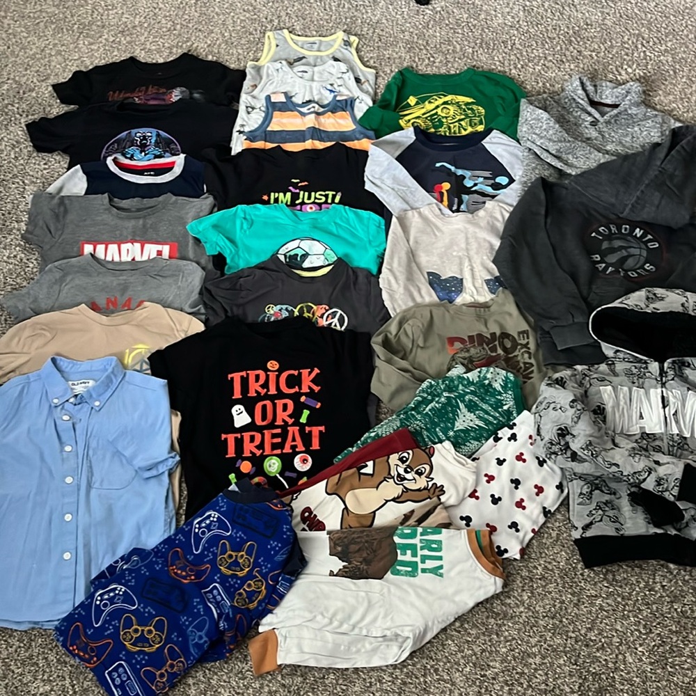 Boys size 5-6 bundle!! GUC. 26 items!!